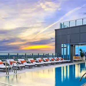 X Toronto, A Destination By Hyatt Hotel